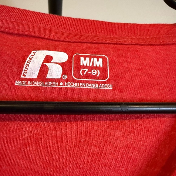 Women’s Wisconsin Red Tee, Medium (7-9) - Picture 2 of 2